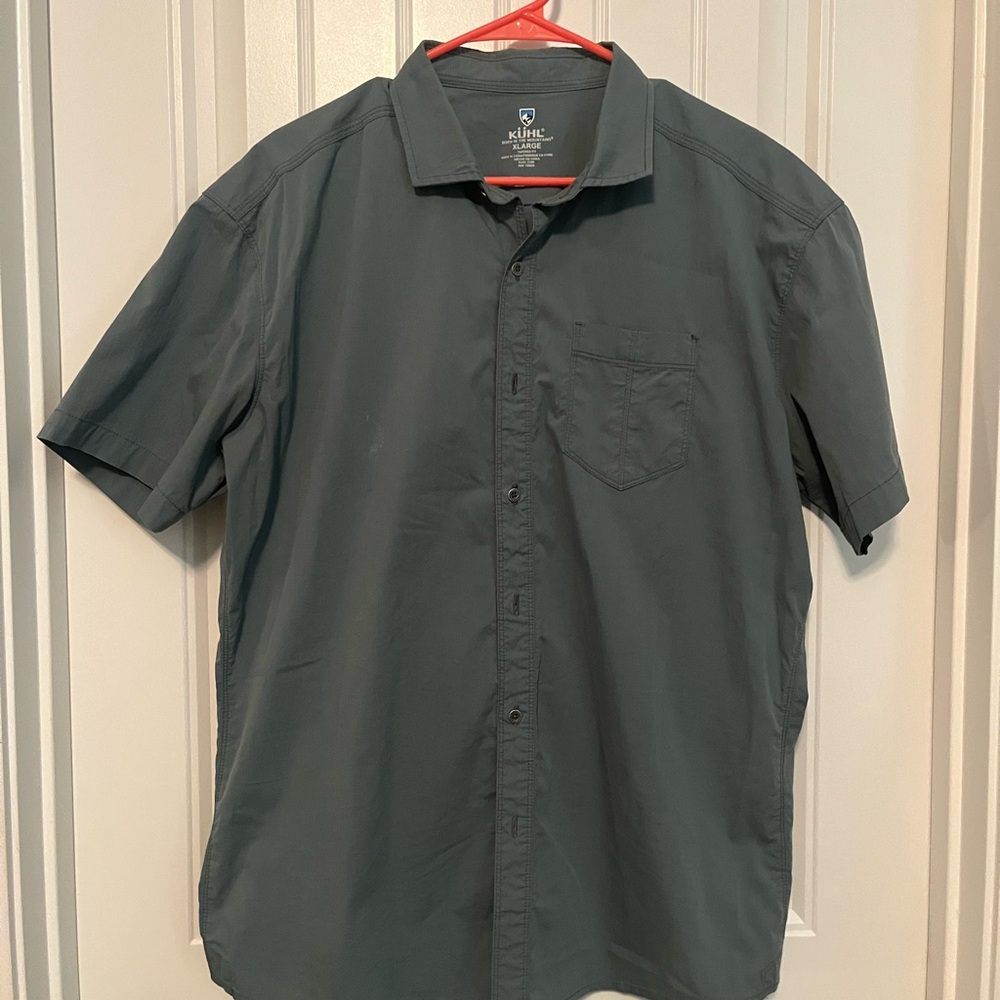 Men’s Kuhl collared shirt